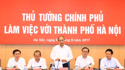 Hà Nội phải tạo động lực cho cán bộ làm việc với tinh thần phục vụ nhân dân