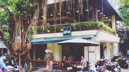 Hà Nội đóng cửa tất cả các quán cà phê, quán bar, nhà hàng