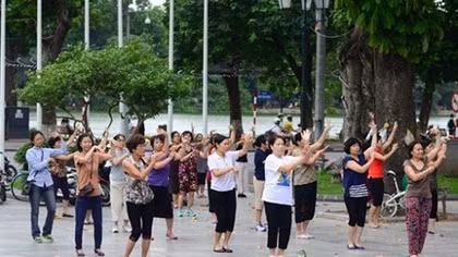  Hạ mức cảnh báo, người dân Thủ đô vẫn không nên đi tập thể dục
