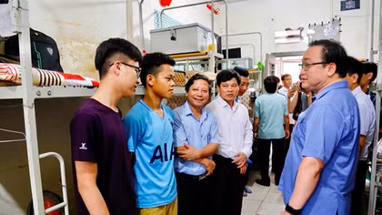 Dập dịch SXH, đừng tiếc kinh phí và ngày nghỉ