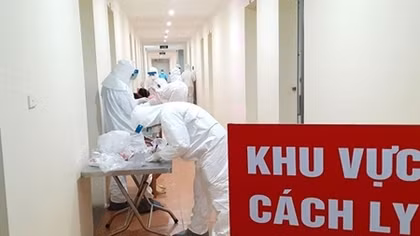Một bác sỹ tuyến Trung ương dương tính SARS-CoV-2