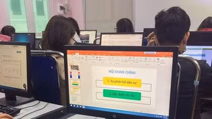 Cấm học sinh, sinh viên bình luận không phù hợp trong lớp học trực tuyến