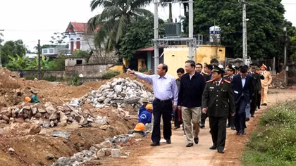 Bộ trưởng Tô Lâm thăm khu di tích Công an Khu XII