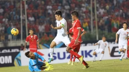 Việt Nam đánh bại Myanmar trận mở màn AFF Cup 2016