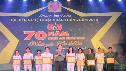 Công an Hà Nam tổ chức Hội diễn 70 năm CAND khắc ghi lời Bác