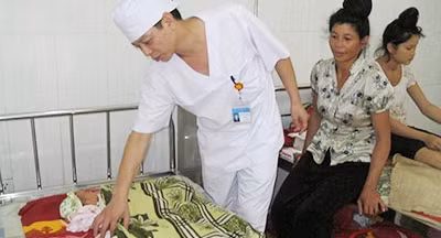 "Truy" nguyên nhân vụ cháu bé 4 tháng tuổi tử vong tại Bệnh viện Mường La