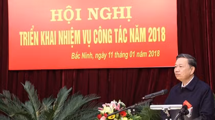 Cần tiếp tục quan tâm xử lý tốt các vấn đề về môi trường, đất đai, vi phạm pháp luật