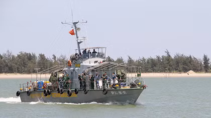 Bộ Công an tích cực, chủ động triển khai lực lượng, phương tiện tìm kiếm máy bay gặp nạn