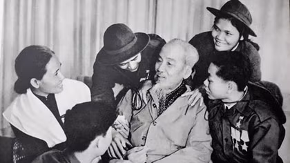 Tình yêu Bác Hồ trong lòng người dân miền Nam