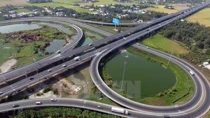 Tìm giải pháp huy động nguồn vốn khổng lồ cho cao tốc Bắc - Nam 