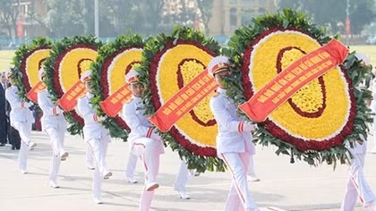 Lãnh đạo Đảng, Nhà nước vào Lăng viếng Chủ tịch Hồ Chí Minh