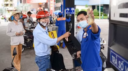 Tăng kịch trần thuế bảo vệ môi trường đối với xăng dầu từ 1-1-2019