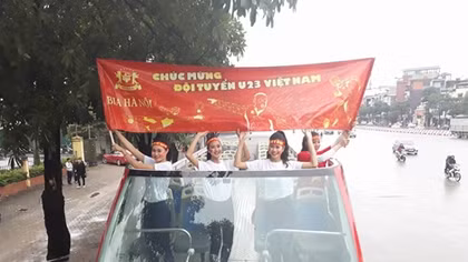 Rộn ràng công tác chuẩn bị đón tiếp những "Người hùng U23 Việt Nam"