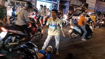 Máu đã đổ nhưng các "hiệp sĩ" không bao giờ chùn bước trước cái ác