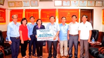 Thành phố Hồ Chí Minh ủng hộ Quảng Trị 2 tỷ đồng khắc phục bão lụt