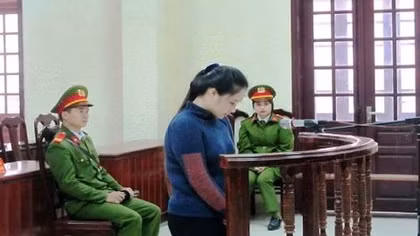 Cất giấu ma túy trong phòng ngủ để bán dần