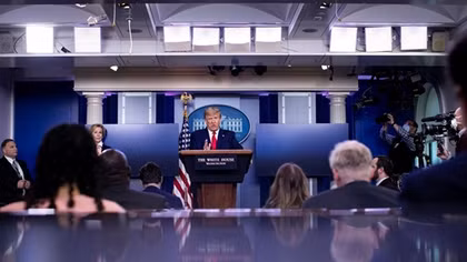 Ông Trump cảnh báo Trung Quốc sẽ gánh hậu quả vì COVID-19