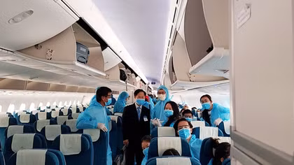 Hơn 300 công dân Việt Nam từ Thụy Điển, Phần Lan về nước an toàn