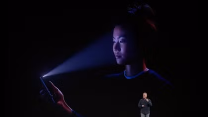 Apple phủ nhận cáo buộc giảm chất lượng Face ID để tăng tốc sản xuất iPhone X 