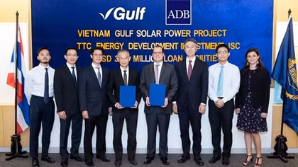 ADB tài trợ xây dựng và vận hành nhà máy điện mặt trời tại Việt Nam