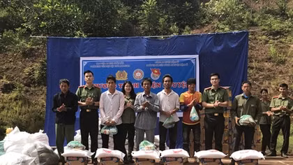 Tình quân dân nơi vùng cao Tây Bắc