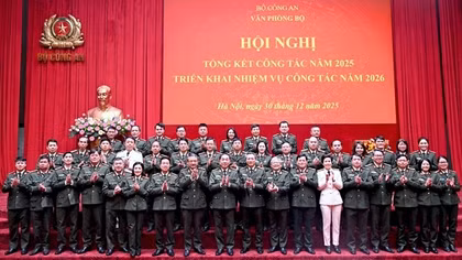 "Đi tắt, đón đầu", tham mưu chiến lược kịp thời, hiệu quả các mặt công tác Công an