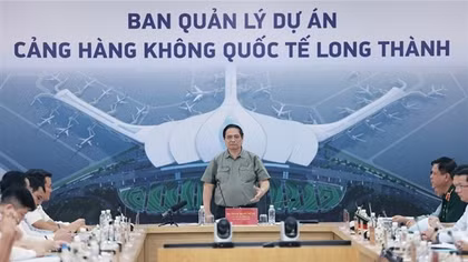 Thủ tướng: Sân bay Long Thành phải đón chuyến bay đầu tiên vào cuối năm 2025