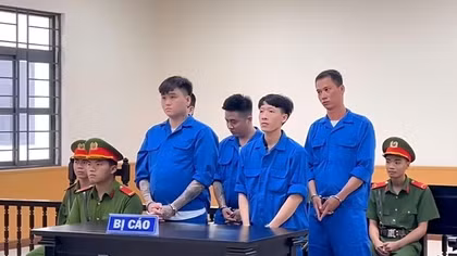 Tuyên án nhóm đối tượng tàng trữ, mua bán, sử dụng trái phép vũ khí quân dụng