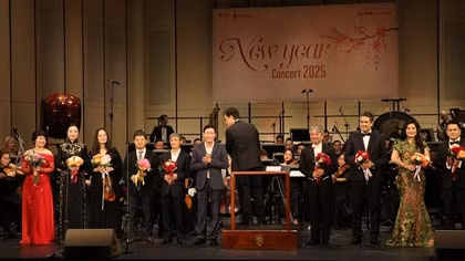 “Hoà nhạc chào xuân – New year concert 2025”: Ngập tràn những giai điệu xuân tại Nhà hát Hồ Gươm