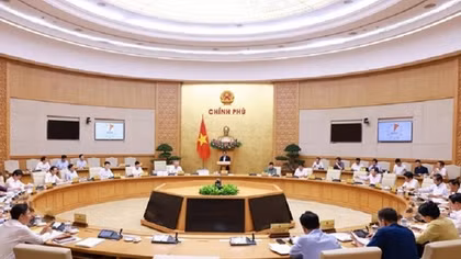 Sắp xếp chính quyền địa phương 2 cấp không để gián đoạn việc phục vụ nhân dân
