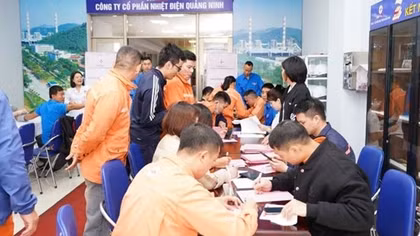 Công ty Cổ phần Nhiệt điện Quảng Ninh đóng góp 210 đơn vị máu hưởng ứng Tuần lễ hồng EVN lần thứ XI