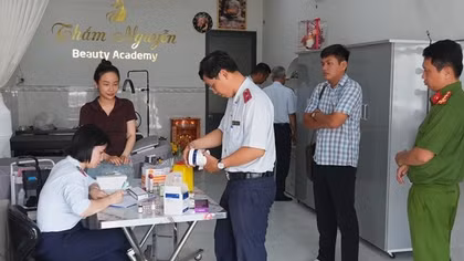 Dừng hoạt động cơ sở kinh doanh dịch vụ thẩm mỹ không phép ở Mỹ Tho