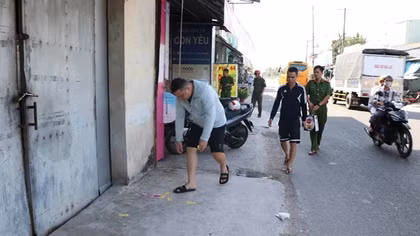 Xử lý 2 đối tượng rải tờ rơi cho vay tiền góp