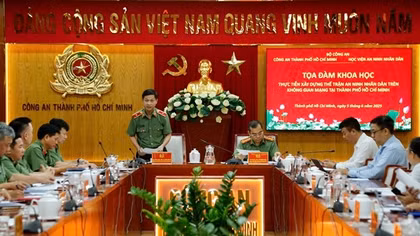 Xây dựng thế trận an ninh nhân dân trên không gian mạng tại TP Hồ Chí Minh