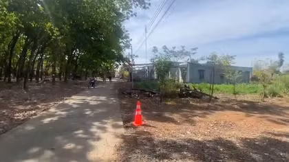 Bị chém tử vong khi cùng vợ đi giải quyết mâu thuẫn với chồng cũ