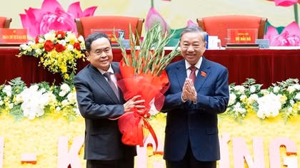 Đưa Quốc hội phát triển vững mạnh, là hiện thân sống động của ý chí và nguyện vọng của nhân dân