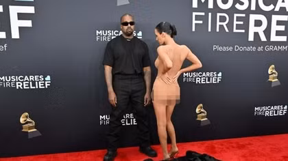 Grammy 2025: Màn cởi đồ đáng xấu hổ