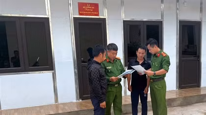 Nghệ An: Hoàn thiện trạm y tế và trụ sở Công an xã Mỹ Lý sau mưa lũ