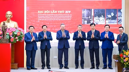 Tổng Bí thư Tô Lâm dự lễ ra mắt Trang thông tin điện tử "Đảng Cộng sản Việt Nam - Đại hội XIV"