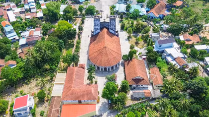 Giáng sinh ấm áp ở Giáo xứ Mằng Lăng sau cơn lũ lịch sử