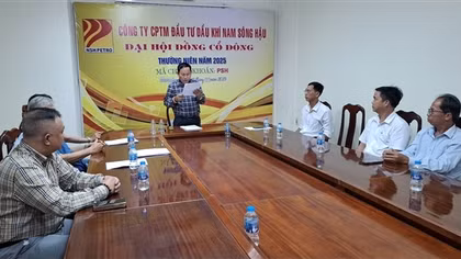 Miễn nhiệm giám đốc đưa thông tin gian dối về việc vay 720 triệu USD