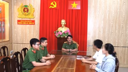 Giả shipper rồi lừa “bắt cóc online” đòi chuộc 200 triệu đồng
