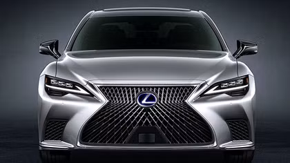 2.386 xe sang Lexus gặp lỗi về đèn