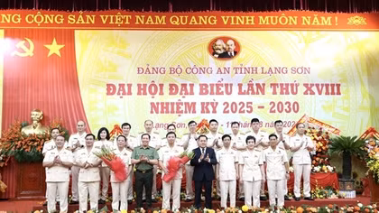 Xây dựng Đảng bộ Công an tỉnh Lạng Sơn trong sạch, vững mạnh toàn diện