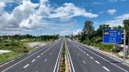 Tăng cường kiểm tra đột xuất, kịp thời phát hiện khiếm khuyết trên cao tốc