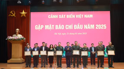 Báo CAND, Truyền hình ANTV được tặng Bằng khen về tuyên truyền biển đảo và lực lượng Cảnh sát biển