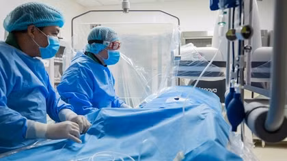 Vinmec Đà Nẵng cứu sống bệnh nhân có túi phình mạch não khổng lồ mà không cần mổ mở hộp sọ