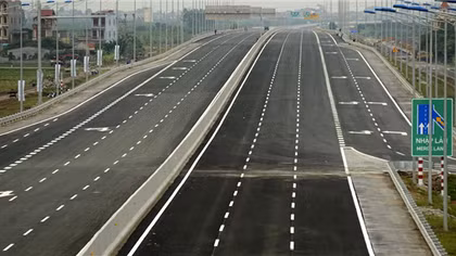Bộ Xây dựng đề xuất đầu tư mở rộng các tuyến cao tốc Bắc-Nam lên 6 làn xe