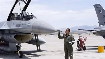 Thấy gì từ việc Mỹ nâng cấp tiêm kích F-16 cho Pakistan?