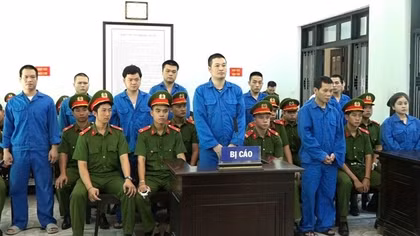 Buôn ma túy qua “sàn thương mại điện tử”